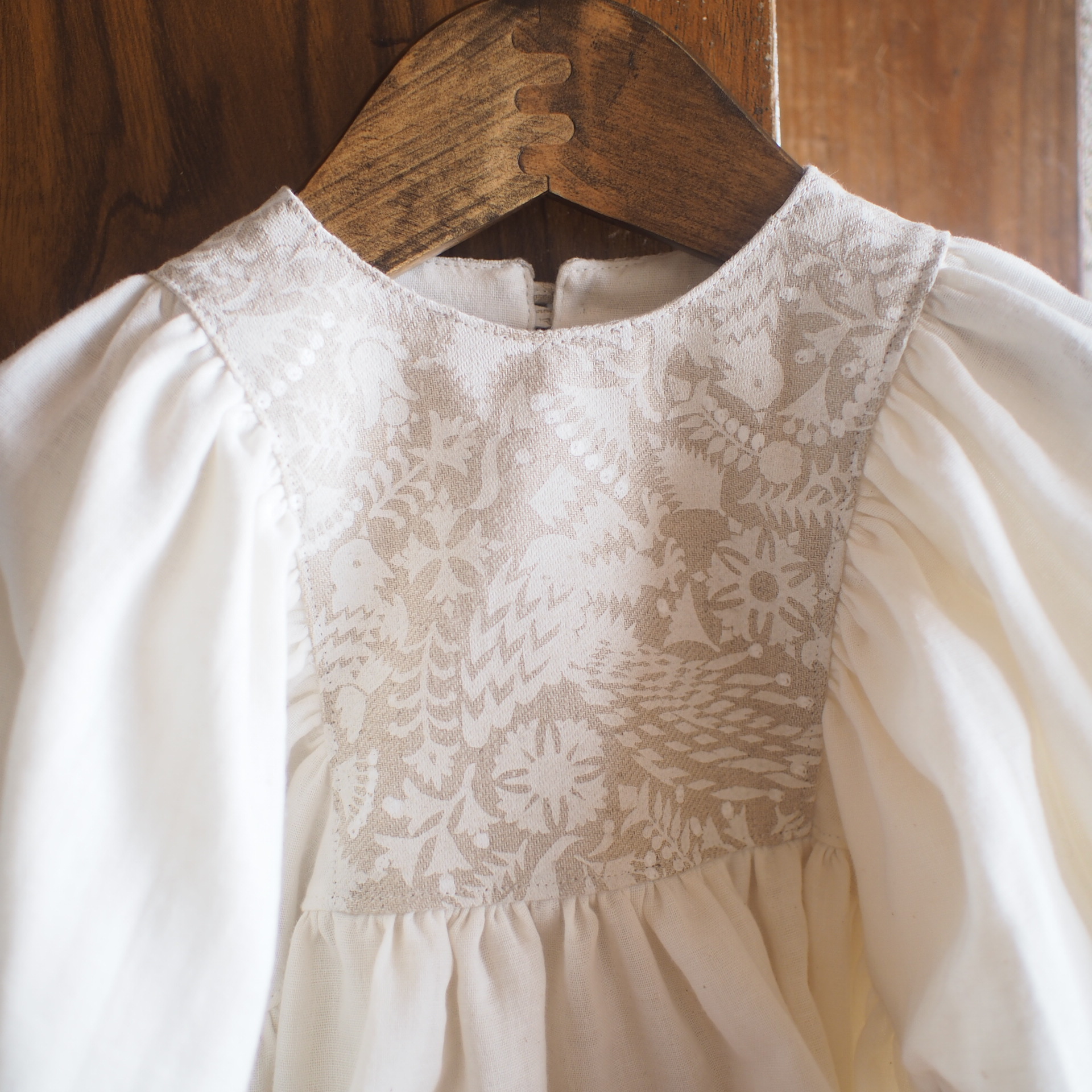 アンティークワンピース きなり 中川洋品店